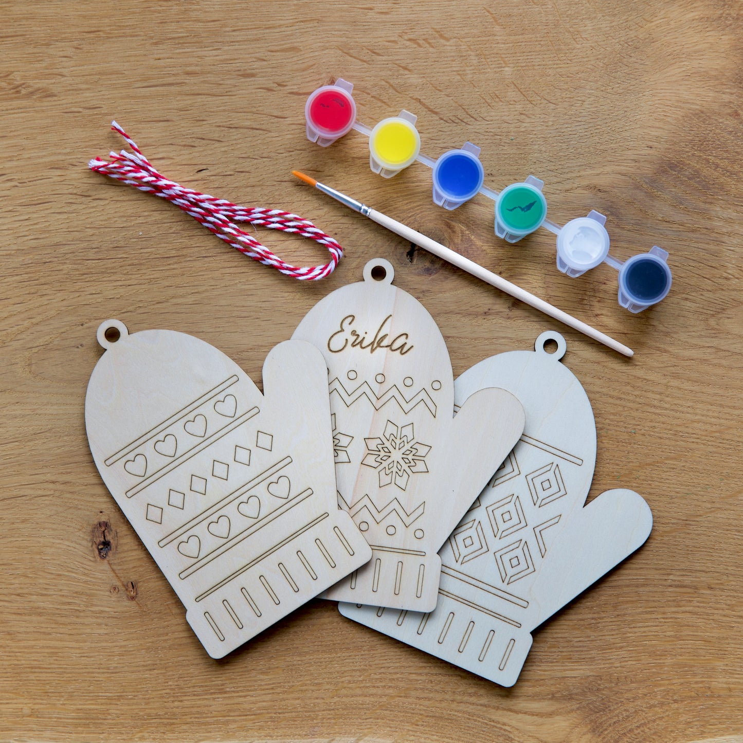 Kit de peinture "Moufles" (option de personnalisation)