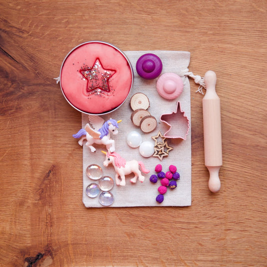 Petit kit de pâte à modeler "Licorne et Pégase"